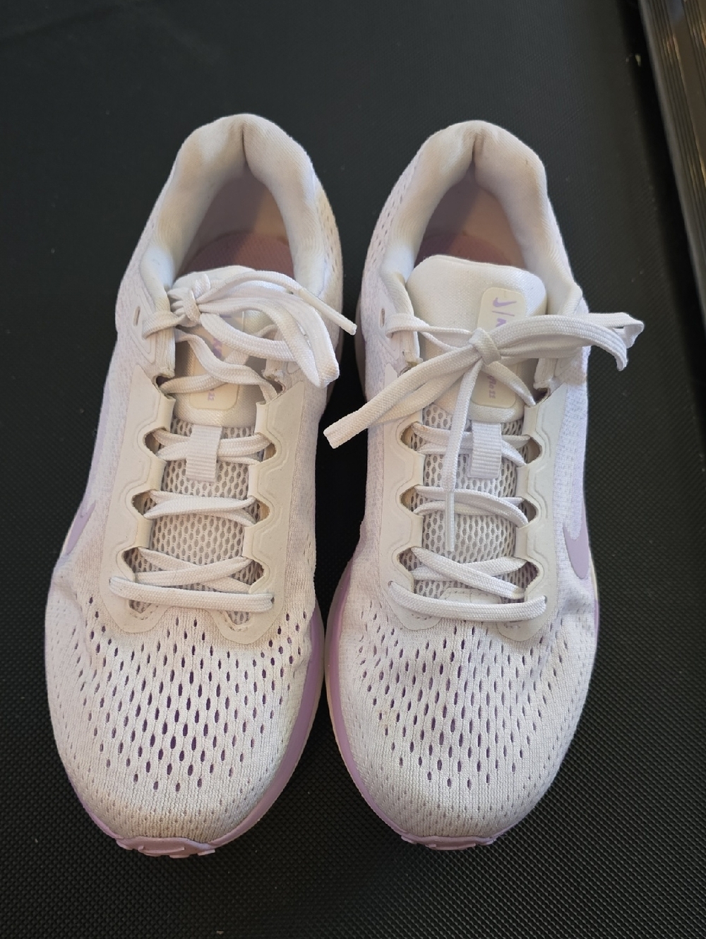 Nike Cushlon Women’s Light Lavender Mesh Running Sneakers